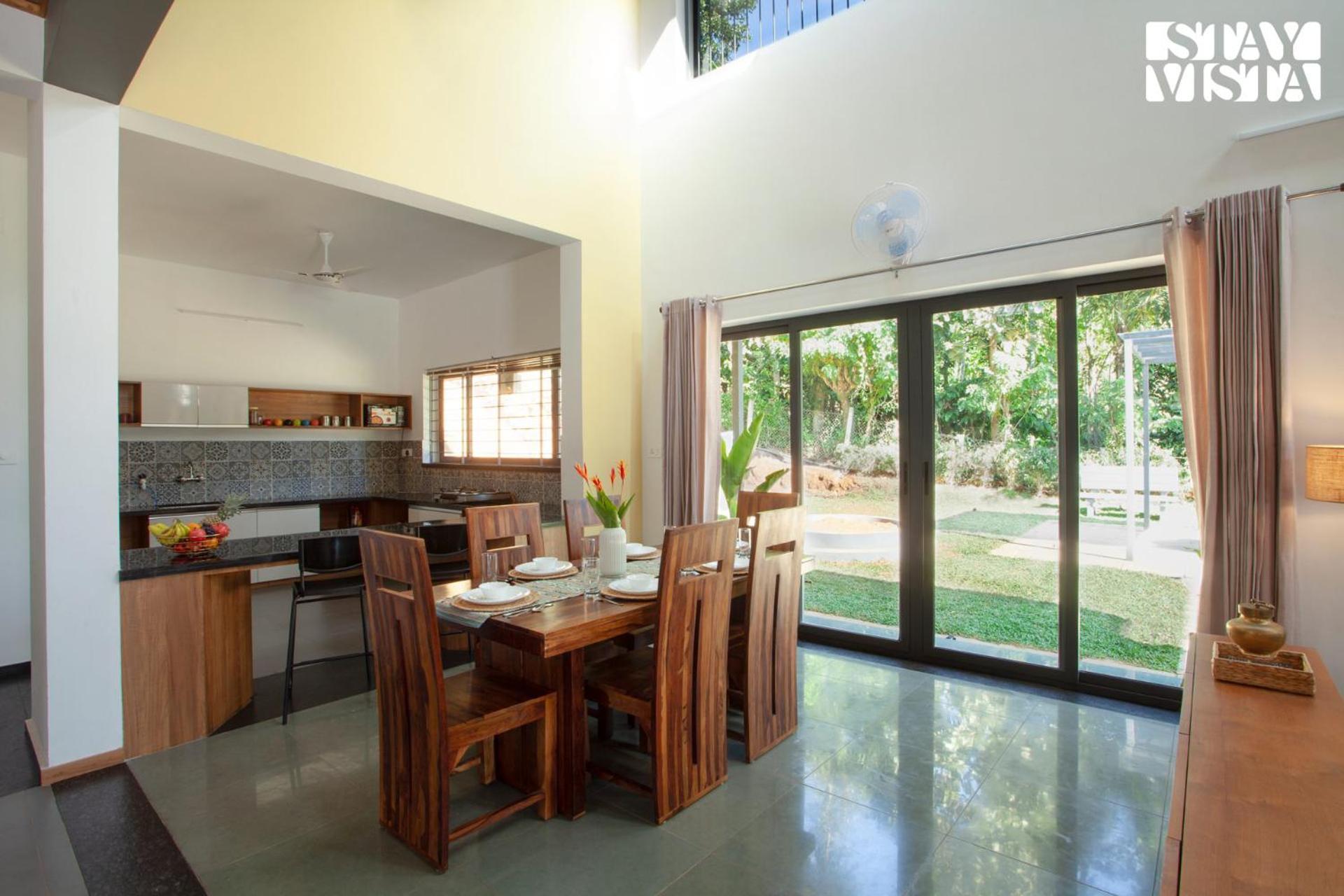 Stayvista At The Big Chill With Breakfast Included 瓦亚纳德 外观 照片